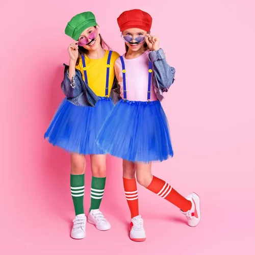 Vista 6 de Kavoc Disfraz de Halloween Super Role Play Bros, incluye sombrero de fontanero, tirantes, guantes, botones de barba para hombres y mujeres