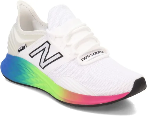 Vista 4 de New Balance Fresh Foam Roav V1 - Tenis para mujer