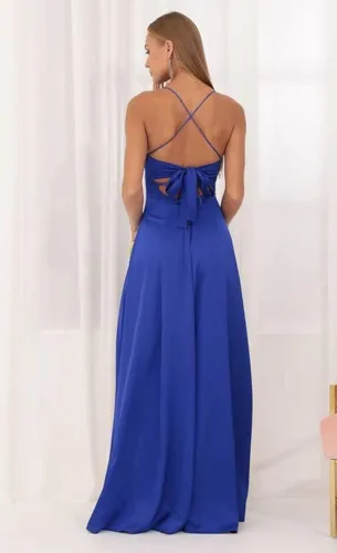 Vista 2 de homdor Vestidos de satén con tirantes delgados fruncido sin espalda vestido formal de boda con abertura