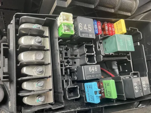 Vista 2 de E37 Auto (T1) Fusibles de disyuntor de reinicio automático de perfil bajo ATC/ATO - 12V DC 5A 10A 15A 20A 25A 30A (Paquete de 6 piezas mixtas) T1