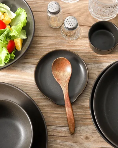 Vista 3 de Soporte de cuchara de cerámica, soporte para cuchara de cocina negro mate para estufa, soporte para utensilios de 4.9 pulgadas para cucharones