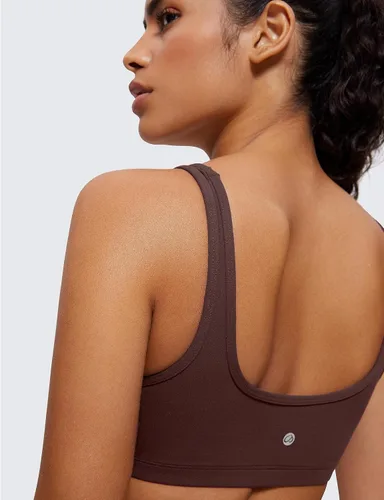 Vista 30 de CRZ YOGA Butterluxe - Mini brasier para mujer, cuello redondo, de bajo impacto, inalámbrico, deportivo, yoga, acolchado, para entrenamiento