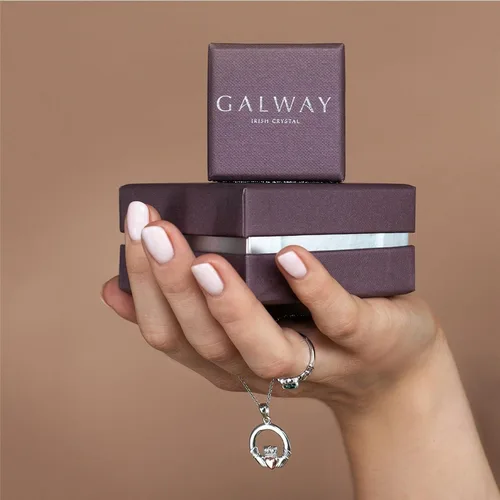 Vista 3 de Galway Colgante de Plata Remolino Celta 5.78 Gms