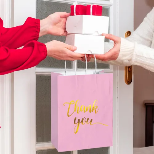 Vista 7 de 30 bolsas de regalo de agradecimiento con papel de seda dorado con asas para bodas, cumpleaños, negocios, compras, baby showers, recuerdos de Rosado