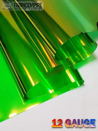 Vista 3 de Tela metálica de calibre 12 transparente con holograma de vinilo de plástico de 38 pulgadas de ancho vendido por The Yard (verde)