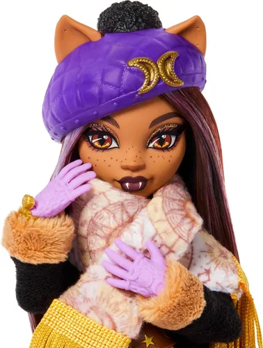 Vista 4 de Monster High Skulltimate Secrets Clawdeen Wolf Doll Set
