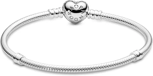 Vista 6 de Pandora Moments - Pulsera de cadena de serpiente con cierre de corazón brillante