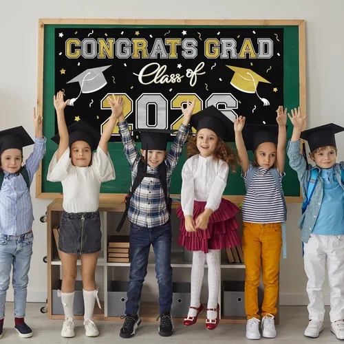 Vista 5 de Telón de fondo de plástico para fiesta de graduación 2026 - 65" x 32.7" Pancarta Congrats Grad en negro, decoraciones grandes de la clase de 2026
