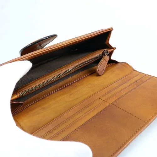 Vista 4 de Cartera de cuero para mujer, hecha a mano, con bolsillo con cremallera