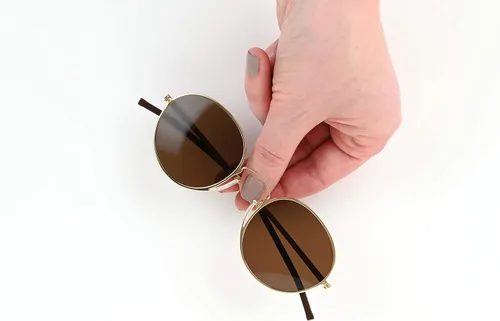 Vista 6 de ThinOptics Milano Aluminum Case + Round Sunglasses