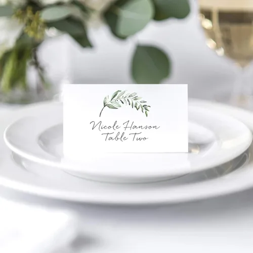 Vista 3 de Bliss Collections Greenery - Tarjetas de lugar para bodas o fiestas, tarjetas de lugar de asiento para mesas, puntuadas para plegarse fácilmente