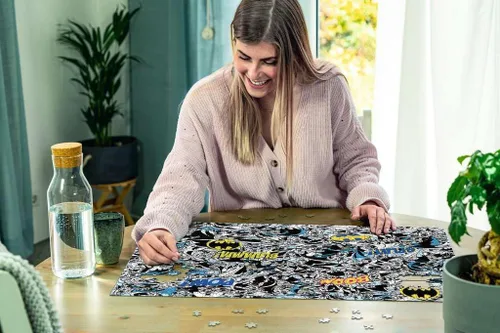 Vista 4 de Ravensburger DC Comics Batman Challenge - Rompecabezas de 1000 piezas para adultos y niños a partir de 12 años