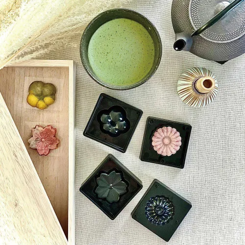 Vista 2 de Moldes japoneses Wagashi Comolife