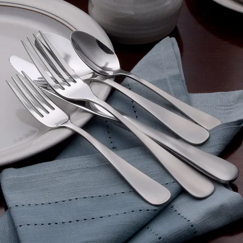 Vista 7 de Liberty Tabletop Satin Annapolis - Juego de cubiertos de 45 piezas para 8, fabricado en Estados Unidos