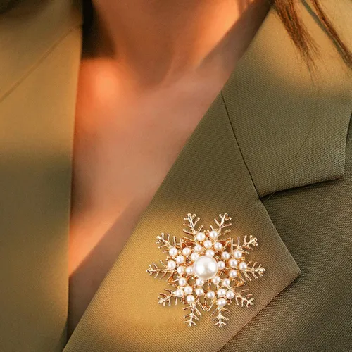 Vista 6 de Broche de diamantes de perlas para vestido, suéter, bufanda, decoración de fiesta de boda, regalo de cumpleaños y Navidad