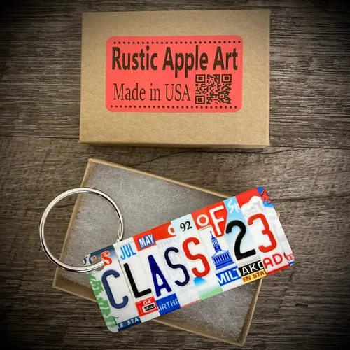 Vista 3 de Llavero de matrícula de clase 2023, fabricado en Estados Unidos, regalo de clase de 2023, regalo de clase 23, regalo para adolescentes, llavero