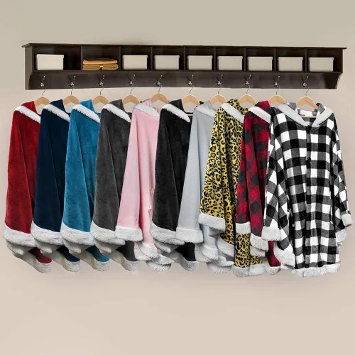 Vista 9 de PAVILIA Manta Vestible para Mujeres Adultas, Acogedora Manta Poncho Capa de Vellón de Felpa con Capucha, Chal Súper Suave, Manta Envolvente Angel