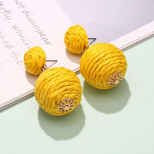 Vista 4 de Aretes de rafia, bohemios hechos a mano, de ratán de pajita, geométricos, de rafia, farol, para mujeres y niñas, joyería de playa de verano, Zinc