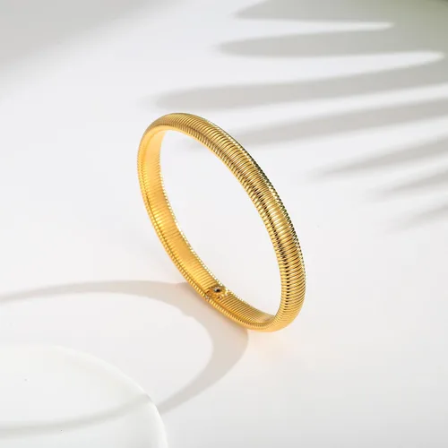 Vista 5 de CLASSYZINT Pulsera ajustable para mujer, chapada en oro de 14 quilates, pulsera de varias capas para mujer, pulsera abierta de oro, pulsera ancha
