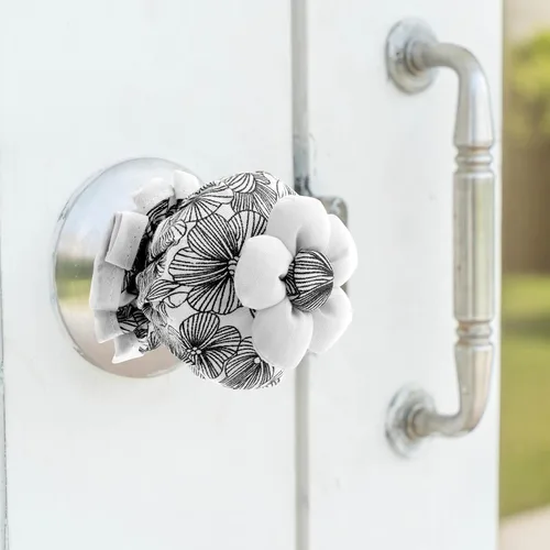 Vista 5 de TIESOME 2 PCS Fundas de Algodón para Pomos de Puerta con Diseño Floral, Funda Protectora de Pomo de Puerta Protectores de Pared Reutilizables