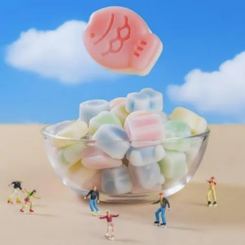 Vista 5 de Chuxinyinian Botella de cera masticable, 20 piezas con 2 peces Lagre, sabores surtidos de frutas, recuerdos de fiesta, 6.3 onzas