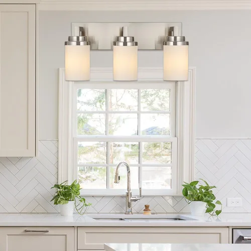 Vista 6 de TODOLUZ Lámpara de baño de 3 luces con pantallas de vidrio blanco ópalo, iluminación moderna de baño sobre espejo de níquel cepillado para cocina