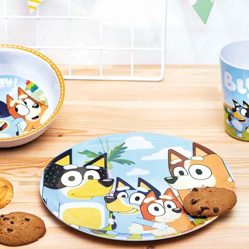 Vista 3 de Zak Designs Bluey - Juego de vajilla de 5 piezas, plástico duradero y acero inoxidable, incluye vaso, plato de 8 pulgadas, cuenco de 6 pulgadas, Azul