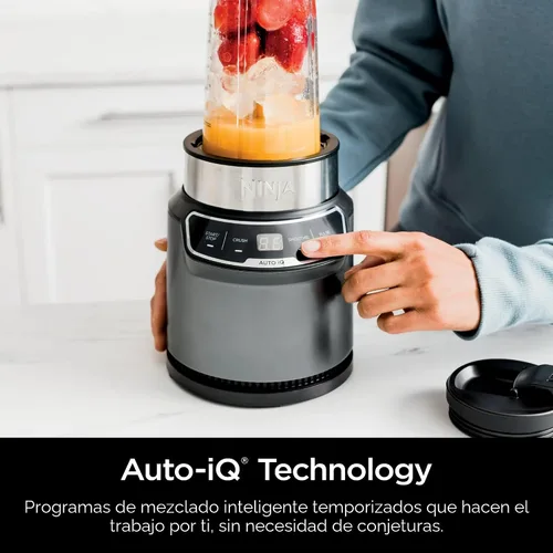 Vista 2 de Ninja BN400 Nutri Pro - Licuadora personal compacta, tecnología Auto-iQ, 1000 vatios, para bebidas congeladas, batidos, salsas y más, con tazas