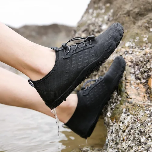 Vista 5 de Whatseaso Zapatos acuáticos para mujeres y hombres, de secado rápido, zapatos descalzos para buceo, natación, surf, aqua, caminar, playa, yoga