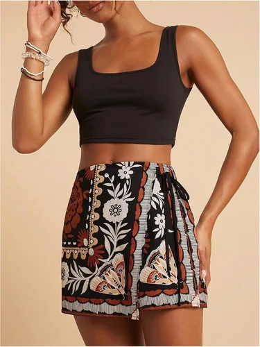 Vista 4 de SweatyRocks Mini faldas bohemias para mujer, pantalones cortos florales con Negro