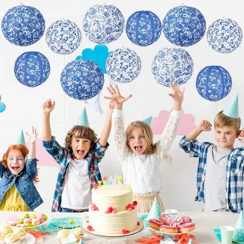 Vista 7 de Lonfliness 15 linternas de papel chinoiserie de 10 pulgadas y 8 pulgadas de porcelana azul y blanca colgantes, decoración de fiesta, farol redondo