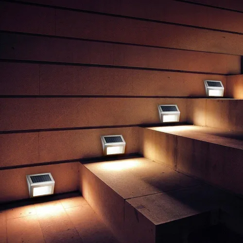 Vista 3 de Paquete de 6 luces solares para escalera, jardín, caminos. Luces LED de acero inoxidable para exterior. Solar Powered LED Stair Light, Waterproof