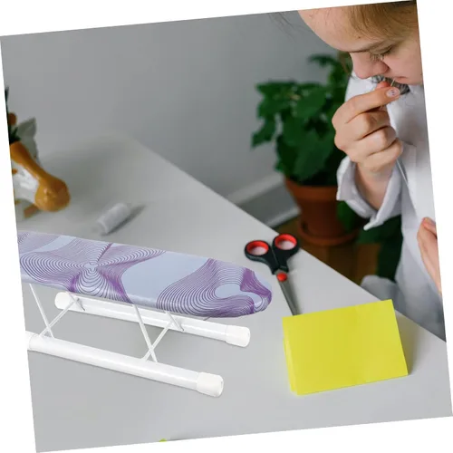 Vista 8 de Hemobllo Tabla de planchar de manga compacta con base antideslizante, alfombrilla de planchar portátil para ropa pequeña y mangas, cubierta