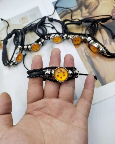 Vista 3 de rgwtgkyh Pulsera Goku de cuero trenzado para hombres, pulseras tejidas negras ajustables para niños, joyería de moda, regalo para él