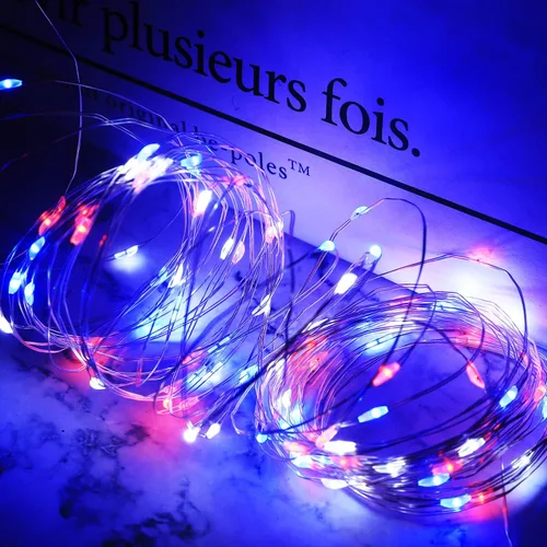 Vista 4 de Curyidy Luces de Decoración del 4 de Julio, Luces de Hadas Rojas Blancas y Azules Paquete de 2 Cadenas de 100 LED con Control Remoto Luces