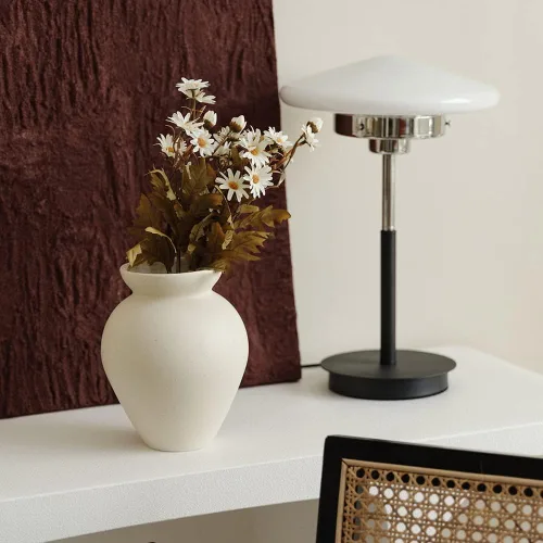Vista 4 de Florero retro, forma de lata de leche de barro, arreglo floral, adorno nórdico, decoración de sala de estar Crema mate