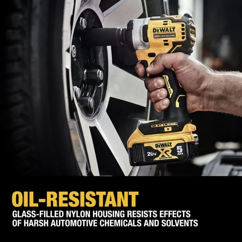 Vista 7 de DEWALT DCF911P2 20V MAX* 1/2 pulg. Llave de impacto inalámbrica con kit de yunque de anillo de retención