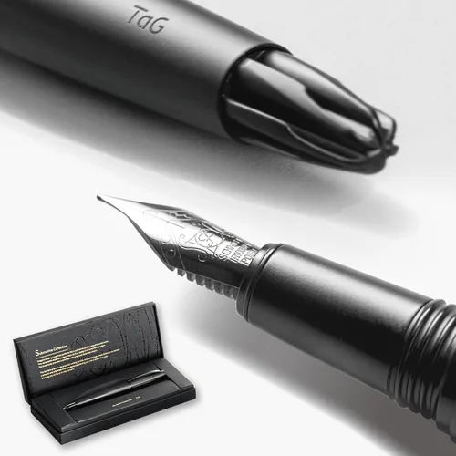 Vista 7 de TAG Pluma Estilográfica de Lujo Submarine – Recambio TurbineDriven, Plumín Mediano Chapado en Oro, Elegante Regalo de Escritura para Hombres