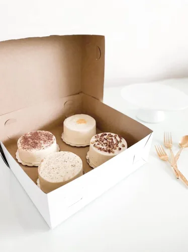 Vista 5 de Paquete de 20 cajas blancas de pastelería de 10 x 10 x 5 pulgadas, cartón kraft blanco para el hogar o venta al por menor, cartón de papel ecológico