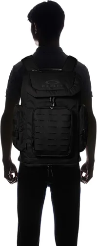 Vista 6 de Oakley Mochila urbana, paquete Ruck para hombres y mujeres, Blackout, talla única , Mochila Urban Ruck para hombre y mujer