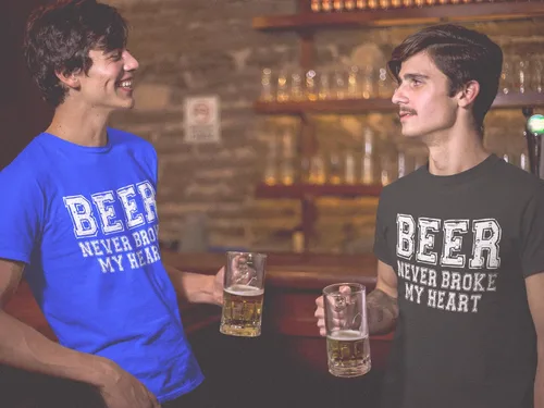 Vista 2 de Expression Tees Beer Never Broke My Heart - Camiseta sin mangas con espalda cruzada para mujer