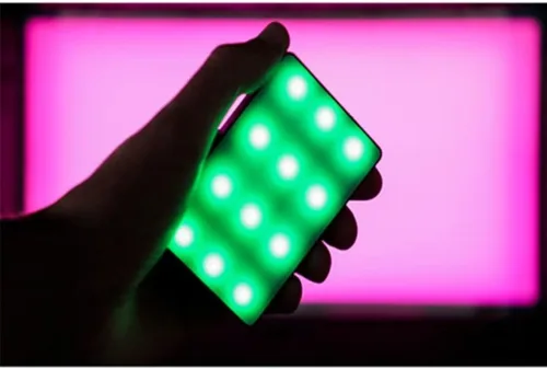 Vista 10 de Aputure Amaran MC RGBWW - Luz LED en la cámara, luz portátil para fotografía TLCI/CRI 96+ RGB 0-360 a todo color 3200-6500K ajustable 0-100%