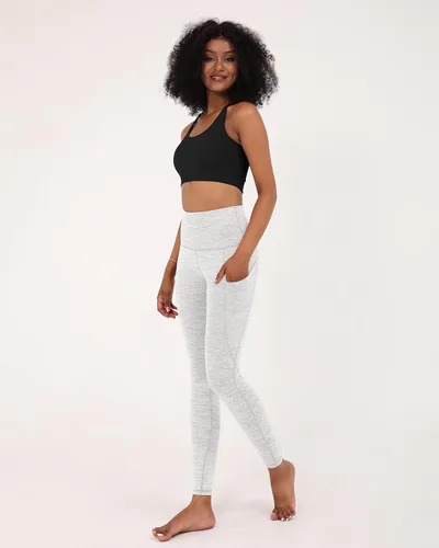 Vista 4 de ODODOS - Leggings de yoga de cintura alta para mujer con bolsillos pantalones de yoga deportivos con control de abdomen no se transparentan