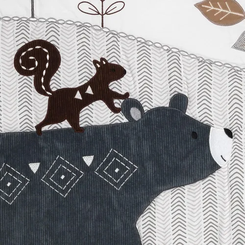 Vista 4 de Lambs & Ivy Woodland Forest Animal Nursery Juego de cama de cuna de 5 piezas - Gris