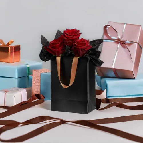 Vista 9 de Anavego 6 bolsas de regalo negras de primera clase con marcadores metálicos para personalización y papel de seda. Tamaño mediano 8 x 10 pulgadas.