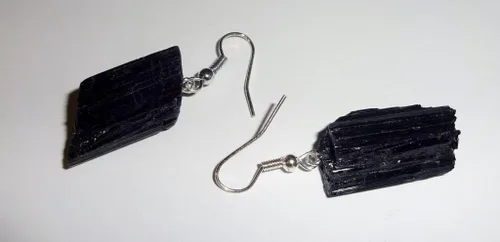 Vista 5 de 1 par de pendientes de piedras preciosas curativas de cristal natural de turmalina negra cruda, Metal