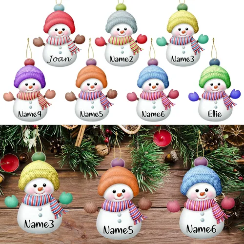 Vista 4 de Adornos de Navidad personalizados con nombres, muñeco de nieve, 8 piezas, adorno familiar personalizado, decoración colgante de madera para árbol