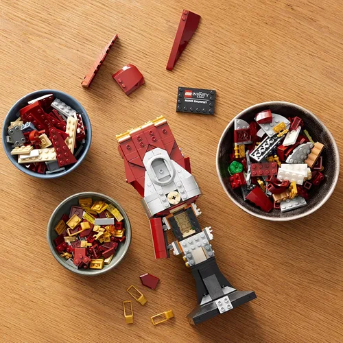 Vista 3 de LEGO Marvel Nano Gauntlet, modelo de Iron Man con piedras del infinito, 76223 Avengers: Endgame, recuerdos coleccionables, idea de regalo