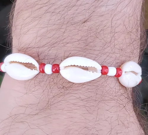 Vista 12 de Sea Shell Santeria Ilde Stretch Unisex Beaded Ifa Bracelet