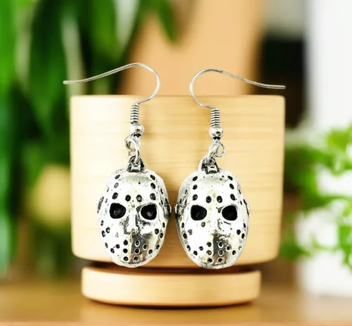 Vista 4 de Blingsoul Aretes de calavera de terror de Mare Night - Antes de Navidad Skellington Crystal Pave, joyería de promesa, regalo para mujeres y novias